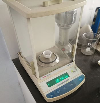 称取煤样